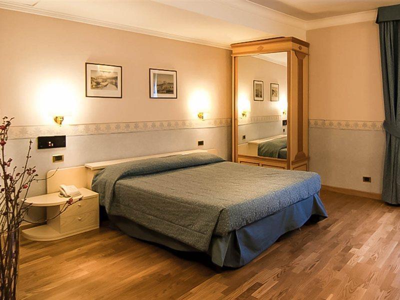 Hotel Cecil Ρώμη Εξωτερικό φωτογραφία