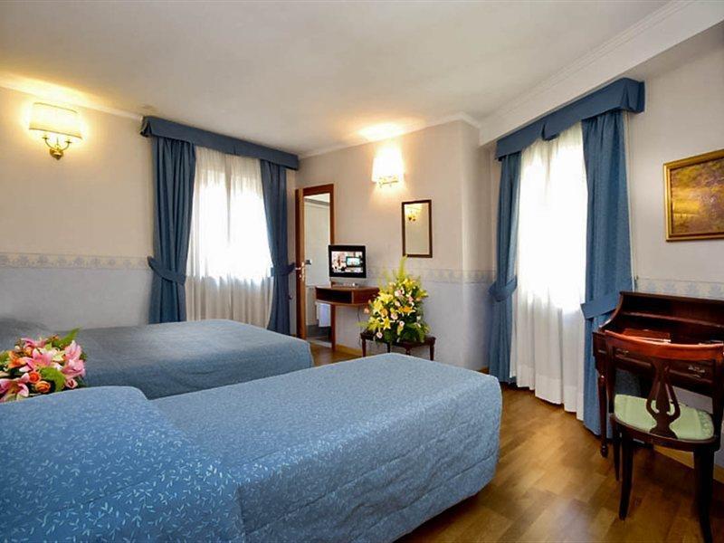 Hotel Cecil Ρώμη Εξωτερικό φωτογραφία