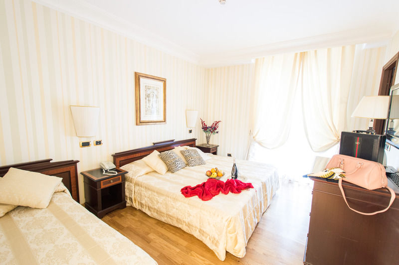 Hotel Cecil Ρώμη Εξωτερικό φωτογραφία